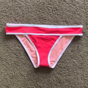Victoria’s secret bikini bottom - size med